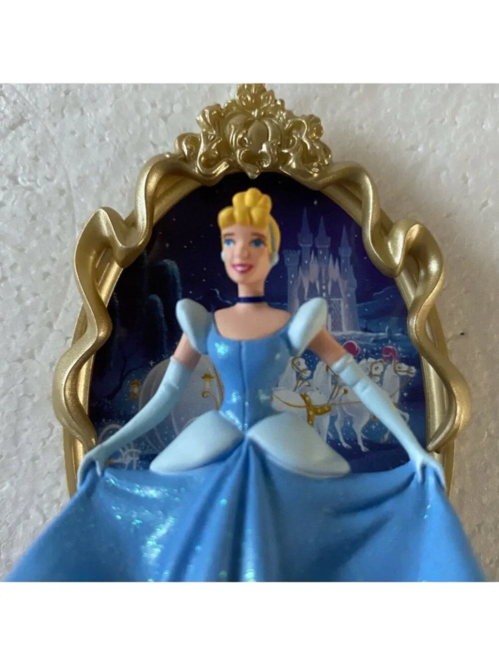 Cinderella Walt Disney  1st in Series 1997 Hallmark Keepsake Christmas Ornament